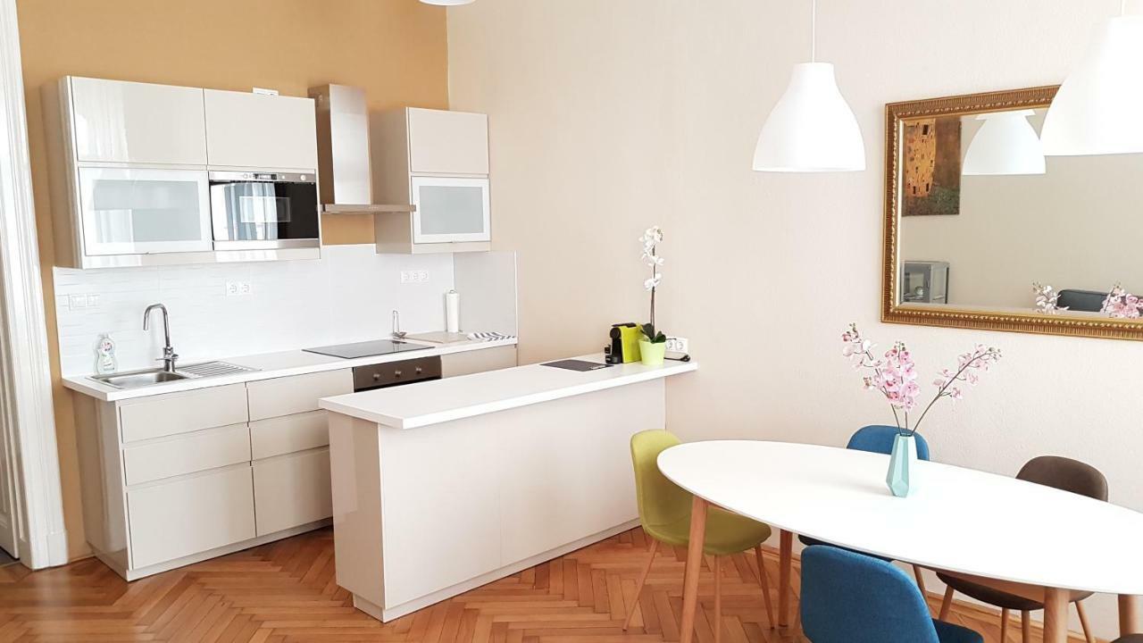 Cbs Apartments Budapest Exterior photo